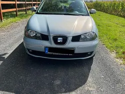 Blau Gebraucht 2006 Seat Ibiza Kleinwagen | 1.490 € (Fairer Preis)