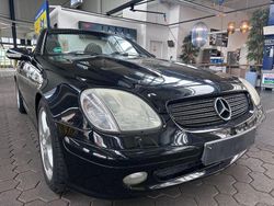 Schwarz Gebraucht 2001 Mercedes SLK230 Edition Cabrio | 4.400 € (Fairer Preis)