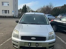 Grau Gebraucht 2004 Ford Fusion Kleinwagen | 1.399 € (Superpreis)