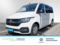 Weiß Gebraucht 2022 VW Multivan Trendline Van / Kleinbus | 39.980 € (Superpreis)
