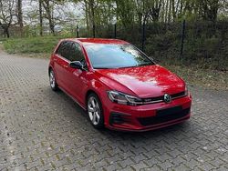 Rot Gebraucht 2017 VW Golf VII GTI Limousine | 18.999 € (Fairer Preis)