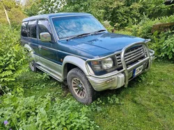 Blau Gebraucht 1991 Mitsubishi Pajero SUV | 1.200 €