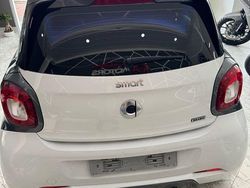 Weiß Gebraucht 2017 Smart ForFour Brabus Xclusive Kleinwagen | 13.500 € (Fairer Preis)