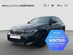 Saphirschwarz metallic Neu 2025 BMW 320 M Sport Limousine | 57.490 € (Etwas zu teuer)