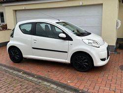 Weiß Gebraucht 2008 Citroën C1 Kleinwagen | 2.450 € (Fairer Preis)