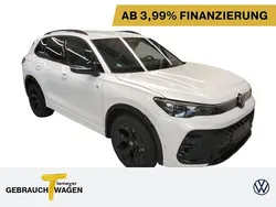 Weiß Gebraucht 2024 VW Tiguan R-line SUV | 49.330 € (Superpreis)