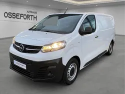 Casabl/arctic/eisweiss/kaoli Gebraucht 2023 Opel Vivaro-e Combi Edition Van | 29.750 € (Fairer Preis)