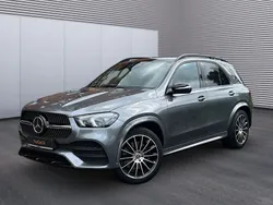 Grau Gebraucht 2019 Mercedes GLE300 AMG line SUV | 41.850 € (Etwas zu teuer)