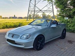Silber Gebraucht 2001 Mercedes SLK230 Cabrio | 3.250 € (Guter Preis)