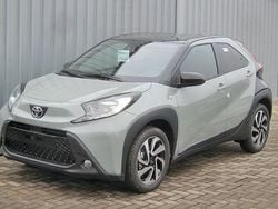 Schwarz Neu 2025 Toyota Aygo X SUV | 16.490 € (Guter Preis)