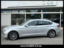 Titansilber metallic (metallic) Gebraucht 2011 BMW 530 Gran Turismo Comfort Edition Limousine | 16.480 € (Etwas zu teuer)