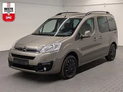 Braun Gebraucht 2018 Citroën Berlingo Shine Van / Kleinbus | 14.980 € (Fairer Preis)