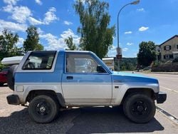 Blau Gebraucht 1992 Daihatsu Rocky SUV | 3.998 €