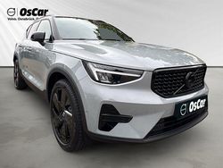 Grau Neu 2025 Volvo XC40 Plus SUV | 46.970 € (Teuer)