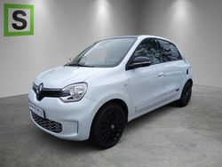 Weiß Gebraucht 2023 Renault Twingo Urban Night Kleinwagen | 15.990 € (Etwas zu teuer)