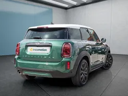 Grün Gebraucht 2023 Mini Countryman SUV | 33.499 € (Fairer Preis)
