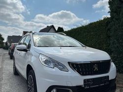 Weiß Gebraucht 2016 Peugeot 2008 SUV | 7.200 € (Superpreis)