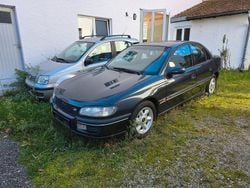 Schwarz Gebraucht 1994 Opel Omega Limousine | 3.000 €