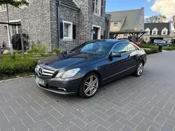 Grau Gebraucht 2010 Mercedes E500 Coupé | 8.750 €