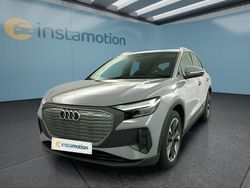 Grau Gebraucht 2022 Audi Q4 e-tron S-Line SUV | 32.599 € (Fairer Preis)