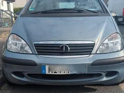 Blau Gebraucht 2004 Mercedes A140 Avantgarde Kleinwagen | 3.200 € (Fairer Preis)