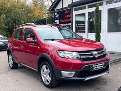Rot Gebraucht 2015 Dacia Sandero Prestige Kleinwagen | 3.990 € (Superpreis)