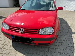 Gebraucht 2000 VW Golf IV Kleinwagen | 900 € (Guter Preis)