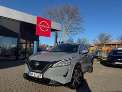 Grau Gebraucht 2023 Nissan Qashqai 360º SUV | 26.380 € (Fairer Preis)