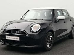 Schwarz Gebraucht 2024 Mini Cooper Classic Kleinwagen | 28.040 € (Guter Preis)