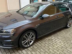 Grau Gebraucht 2015 VW Golf VII Edition Limousine | 13.250 € (Fairer Preis)