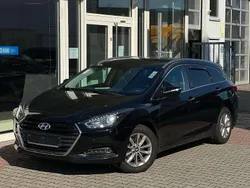 Phantom black / mic Gebraucht 2015 Hyundai i40 Trend Kombi | 8.490 € (Fairer Preis)