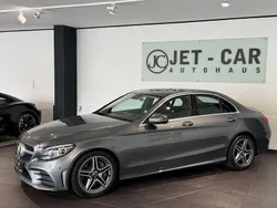 Grau Gebraucht 2019 Mercedes C300 AMG line Limousine | 28.900 € (Fairer Preis)