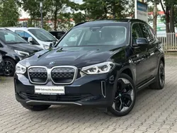 Schwarz Gebraucht 2021 BMW iX3 Impressive SUV | 31.950 € (Fairer Preis)