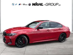 Rot Gebraucht 2024 BMW 330 M Sport Limousine | 46.970 € (Fairer Preis)