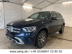 Cavansitblau (metallic) Gebraucht 2021 Mercedes GLC300e SUV | 31.950 € (Superpreis)