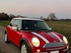 Rot Gebraucht 2004 Mini Cooper Kleinwagen | 1.890 € (Fairer Preis)