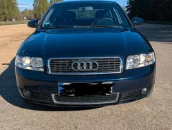 Blau Gebraucht 2004 Audi A4 Limousine | 1.350 € (Superpreis)