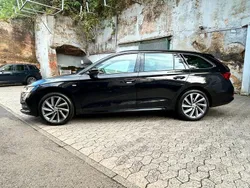Schwarz Gebraucht 2022 Skoda Octavia Tour Kombi | 19.700 € (Guter Preis)