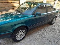 Grün Gebraucht 1993 Audi 80 Limousine | 2.450 €
