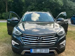 Grau Gebraucht 2014 Hyundai Grand Santa Fe SUV | 15.500 € (Fairer Preis)