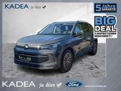 Delfingrau metallic Gebraucht 2024 VW Tiguan Life SUV | 32.870 € (Fairer Preis)