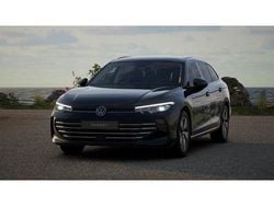 Grenadillschwarz metallic (metallic) Gebraucht 2025 VW Passat Business Kombi | 34.480 € (Guter Preis)