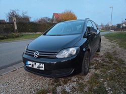 Schwarz Gebraucht 2009 VW Golf Plus Comfortline Van / Kleinbus | 2.500 € (Etwas zu teuer)