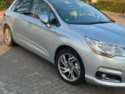Silber Gebraucht 2012 Citroën C4 Exclusive Limousine | 4.750 € (Fairer Preis)
