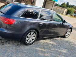 Grau Gebraucht 2005 Audi A6 Kombi | 4.200 € (Etwas zu teuer)