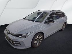 Grau Gebraucht 2024 VW Golf VIII Goal Kombi | 28.790 € (Superpreis)