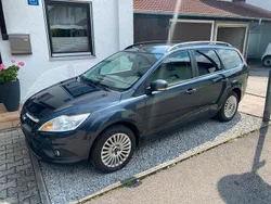 Grau Gebraucht 2009 Ford Focus Kombi | 1.000 € (Superpreis)
