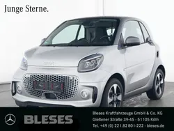 Bodypanels in cool silver () Gebraucht 2024 Smart ForTwo Electric Drive Exclusive Coupé | 16.150 € (Fairer Preis)