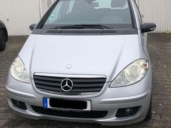 Silber Gebraucht 2007 Mercedes A150 Classic Van / Kleinbus | 1.900 € (Superpreis)
