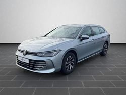 Oyster silver metallic (metallic) Gebraucht 2024 VW Passat Business Limousine | 32.400 € (Guter Preis)
